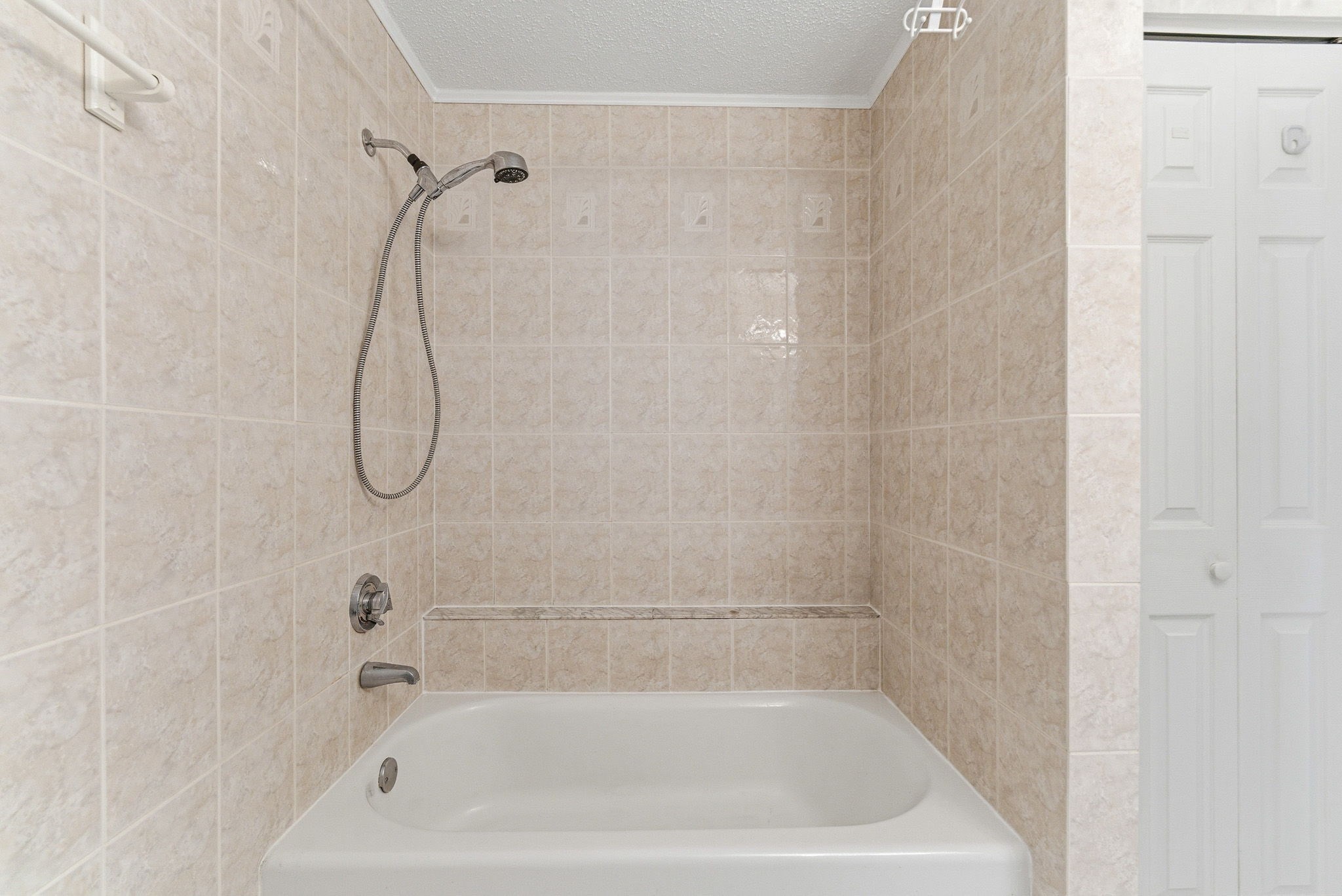 3 Silver Hill Ln Unit 6, Natick, MA 01760 - Image 22