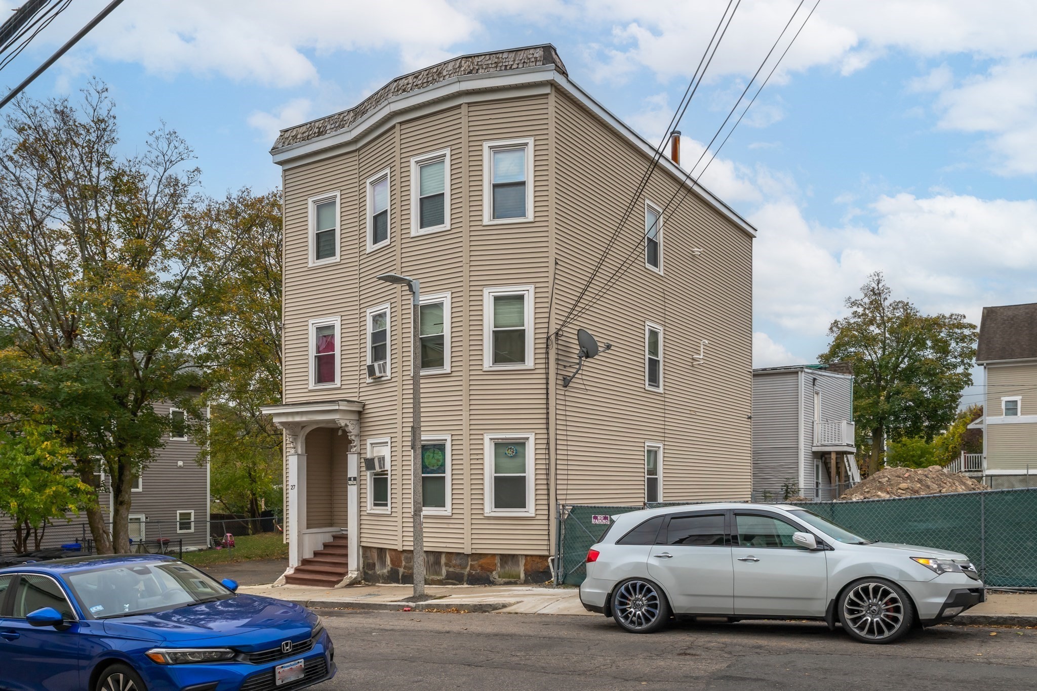 27 Julian St, Roxbury, Boston, MA 02125