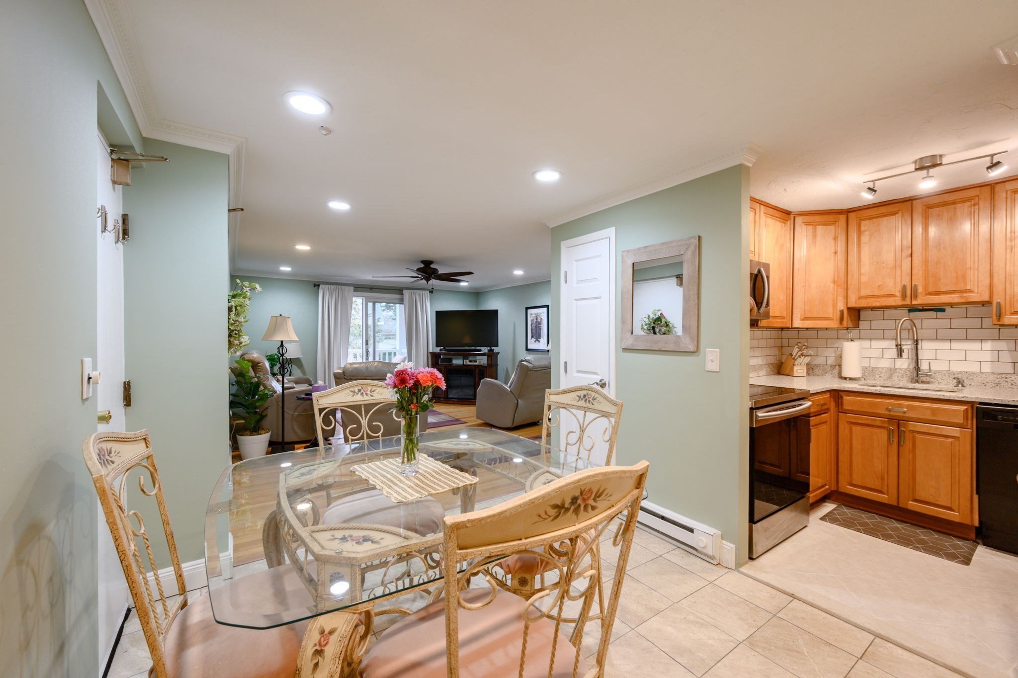 53 Will Dr Unit 143, Canton, MA 02021 - Image 4