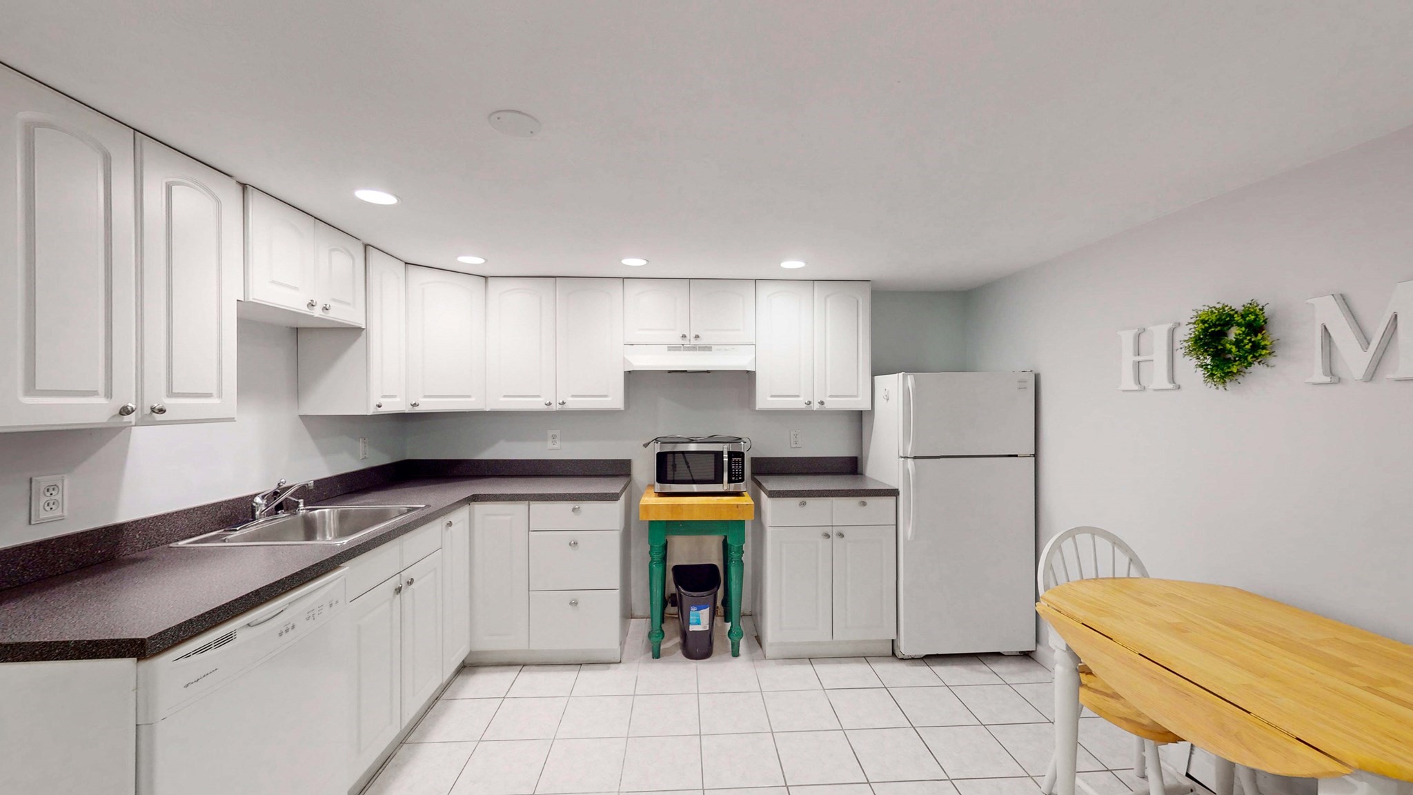 13 West Street, Woburn, MA 01801 - Image 20