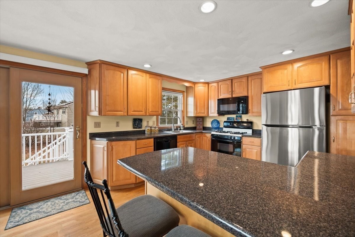 205 Pond St, Rockland, MA 02370 - Image 15