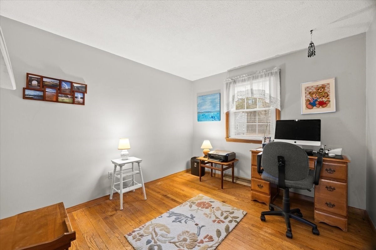 205 Pond St, Rockland, MA 02370 - Image 25