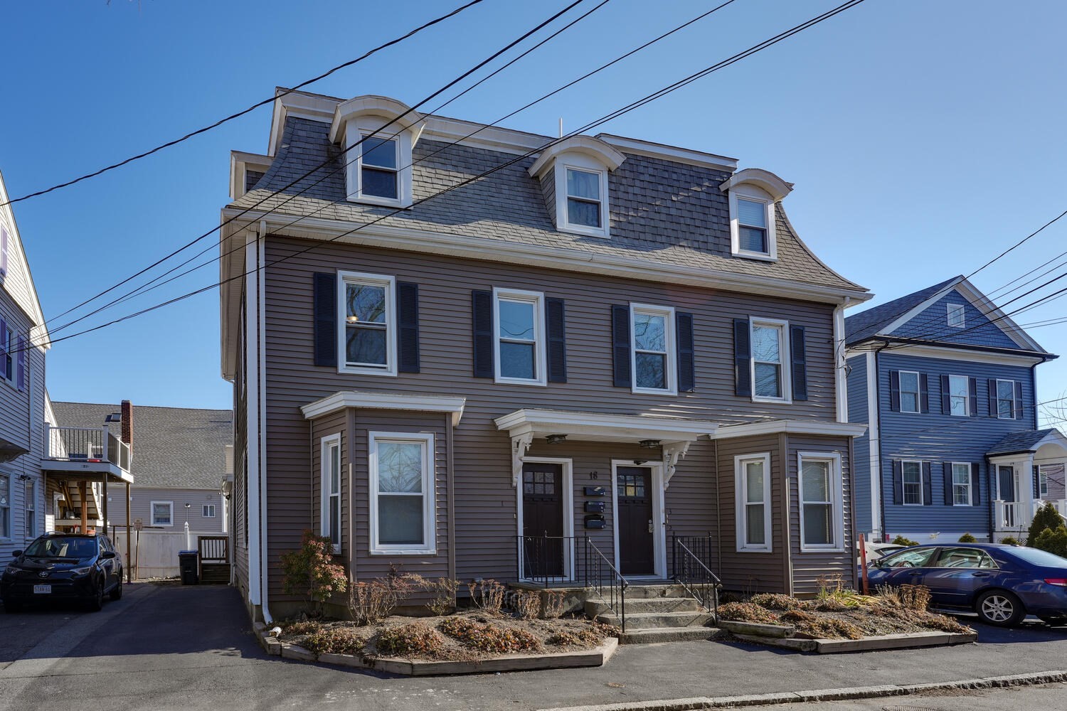 18 Cross St Unit 1, Waltham, MA 02154