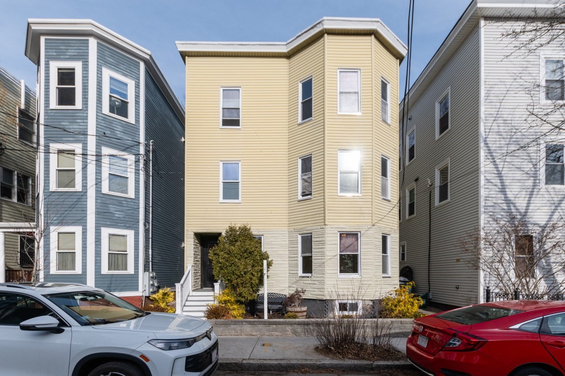 131 Erie St Unit 1A, Cambridge, MA 02139