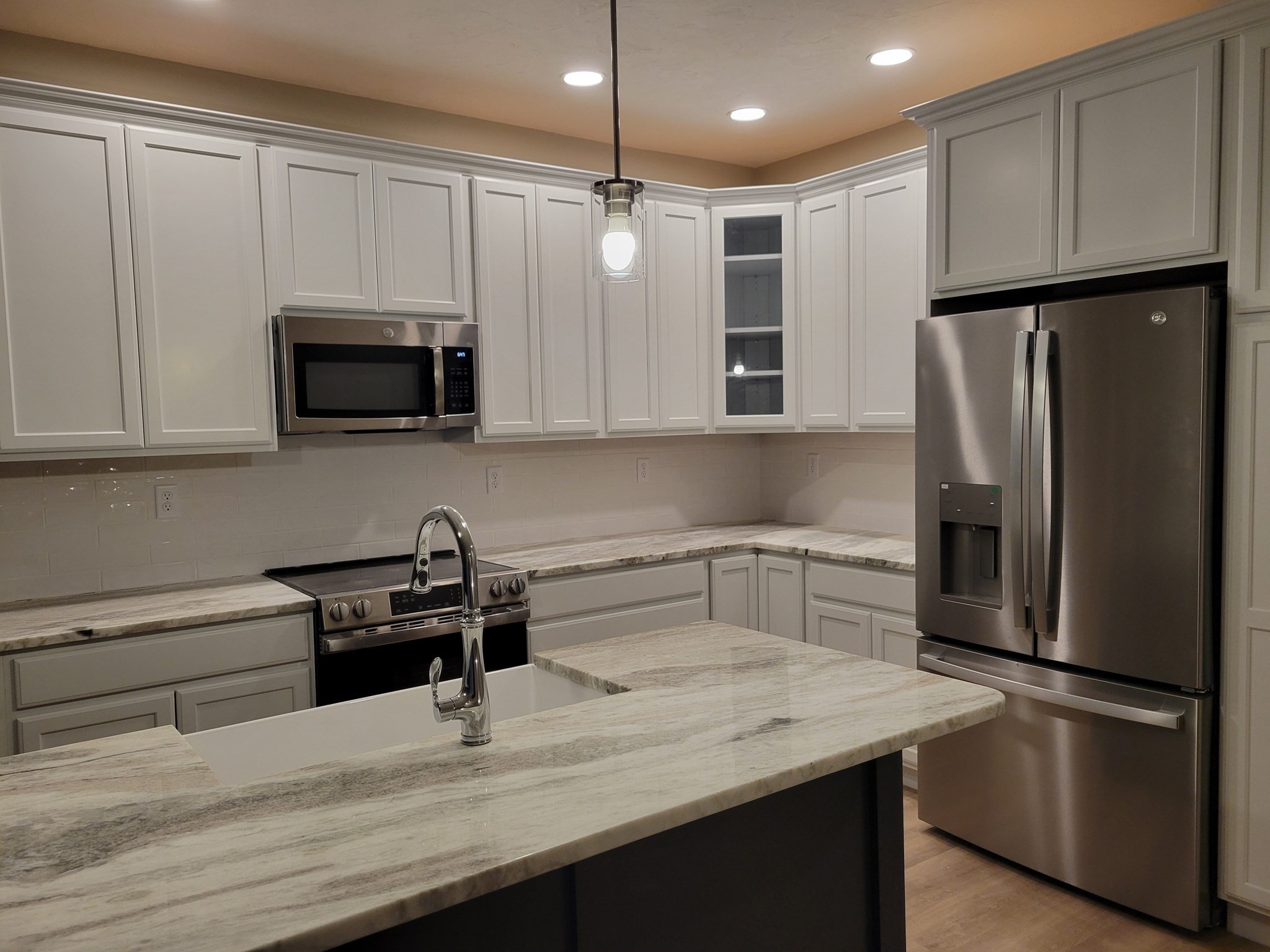 212 Fidelity Drive Unit 83, Rutland, MA 01543 - Image 1