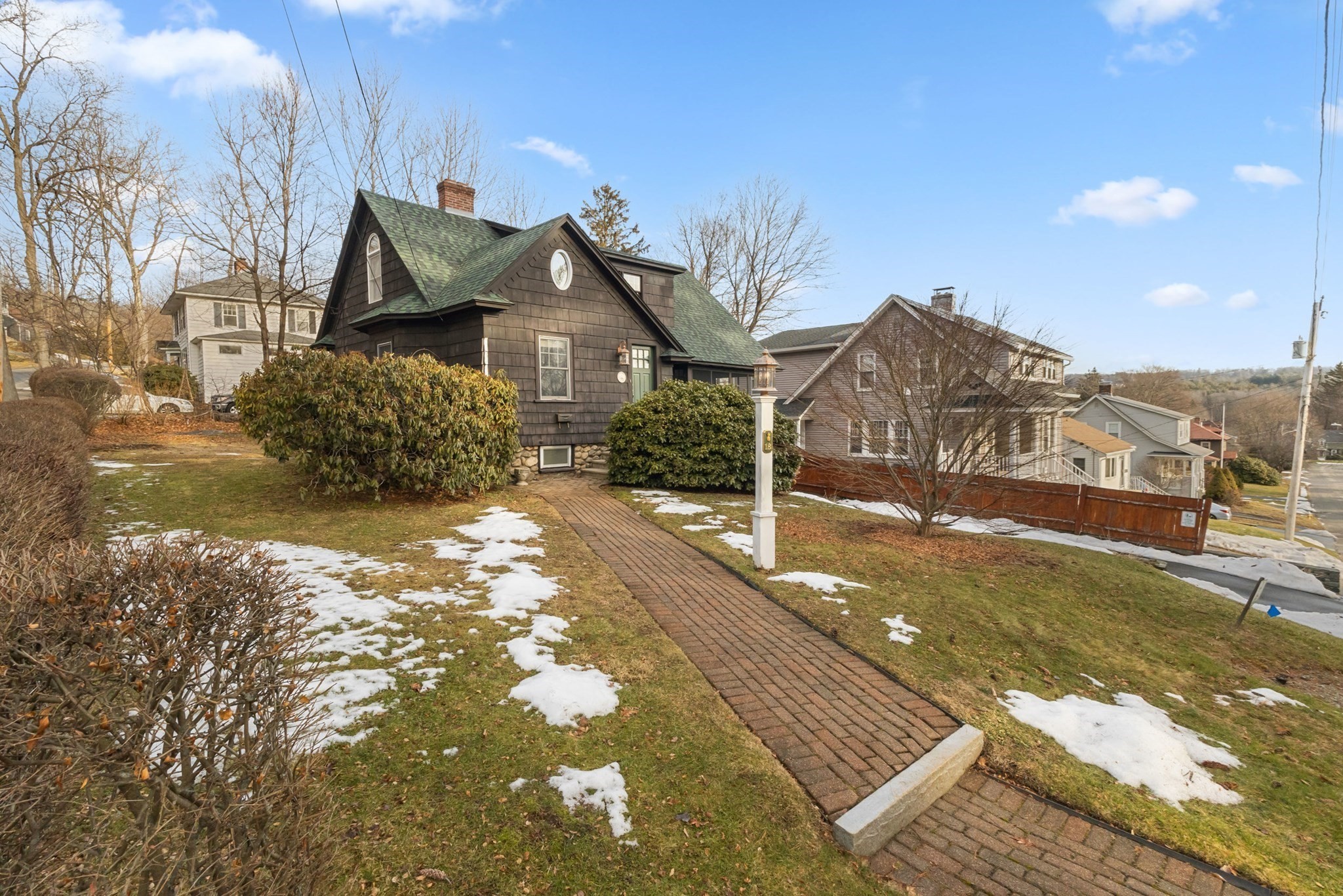 18 Windemere Road, Worcester, MA 01602 - Image 2