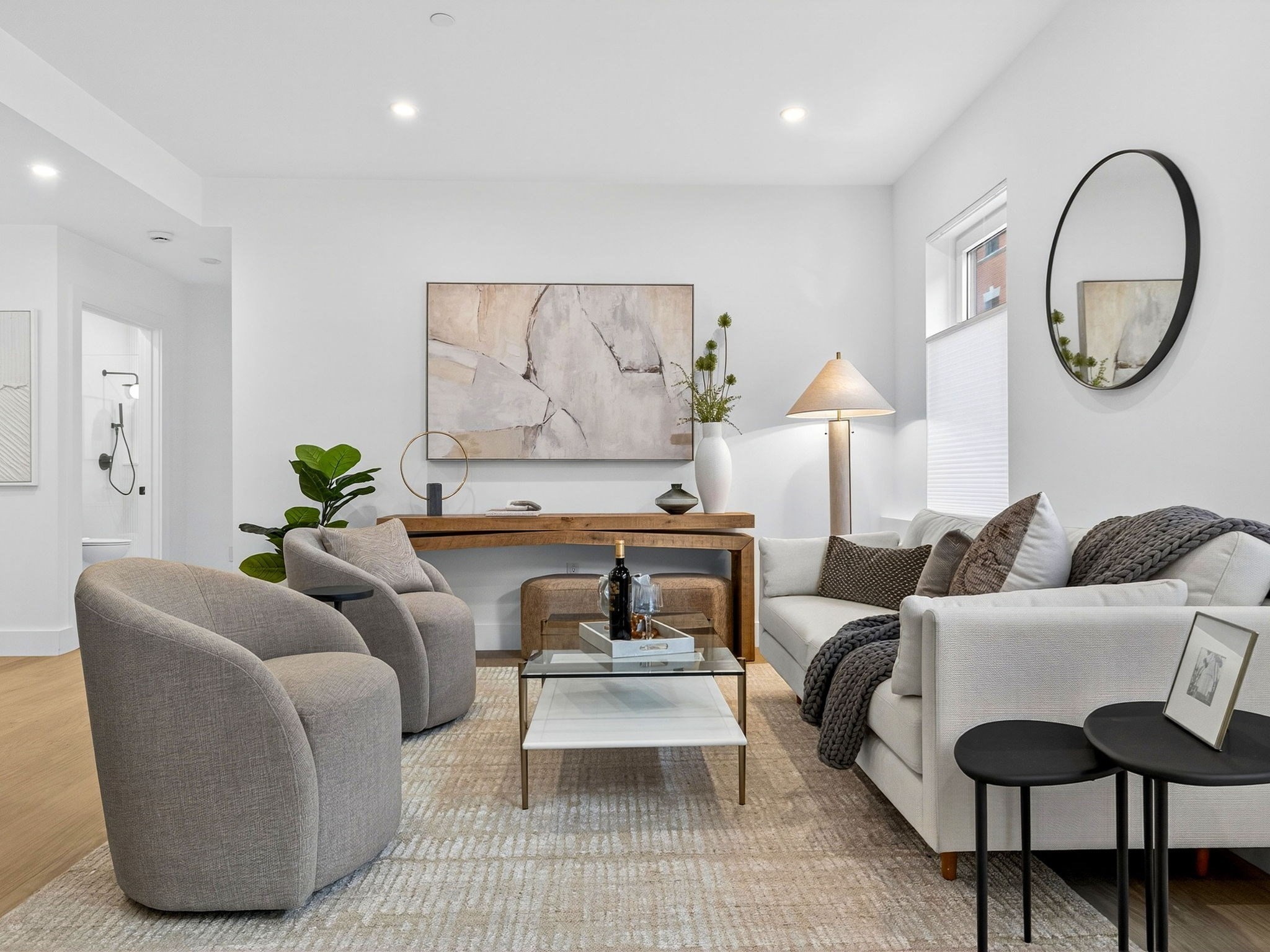 27 Dixwell St Unit 4, Jamaica Plain, Boston, MA 02119