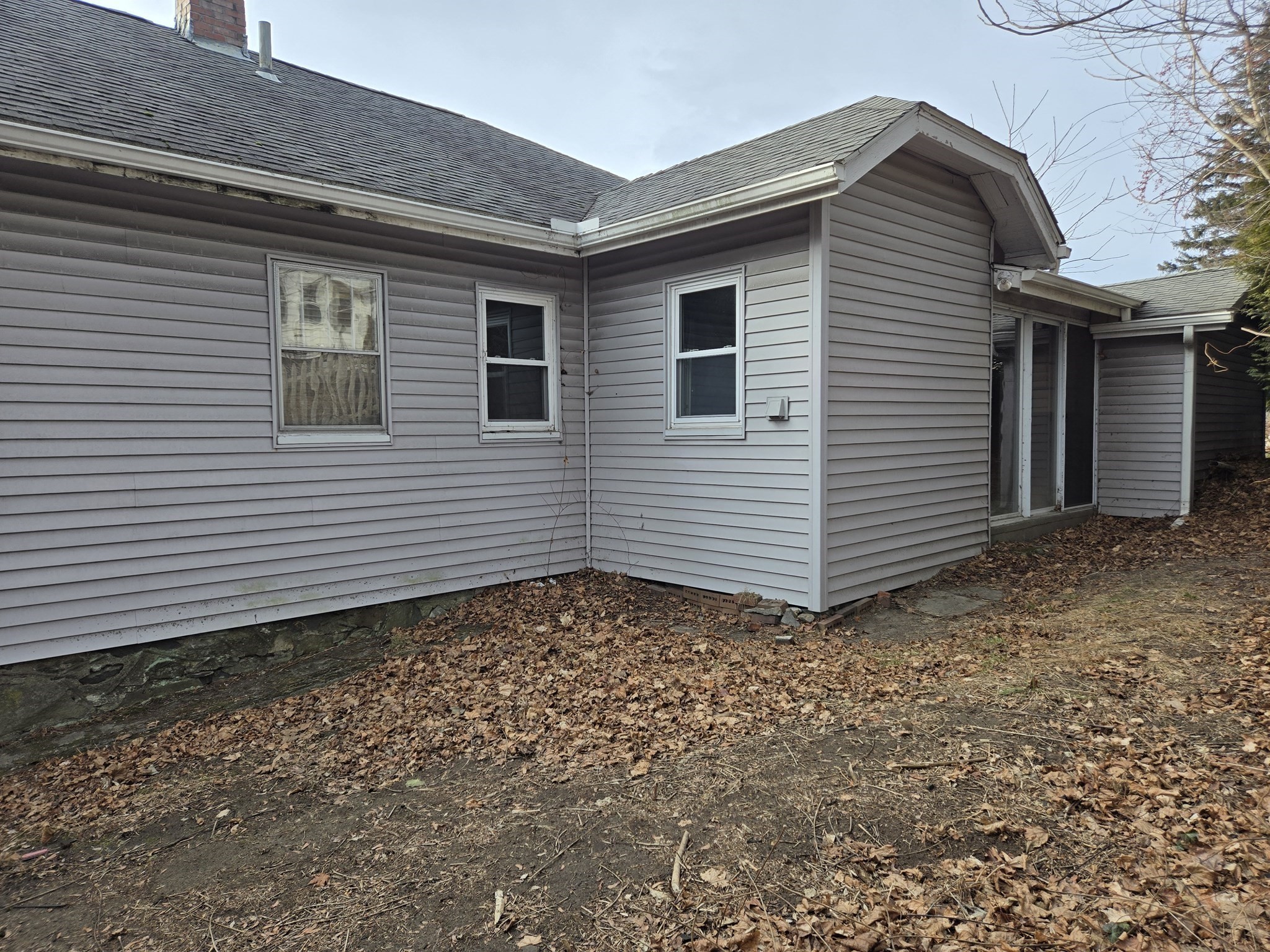 7 Canal St, Millbury, MA 01527 - Image 18