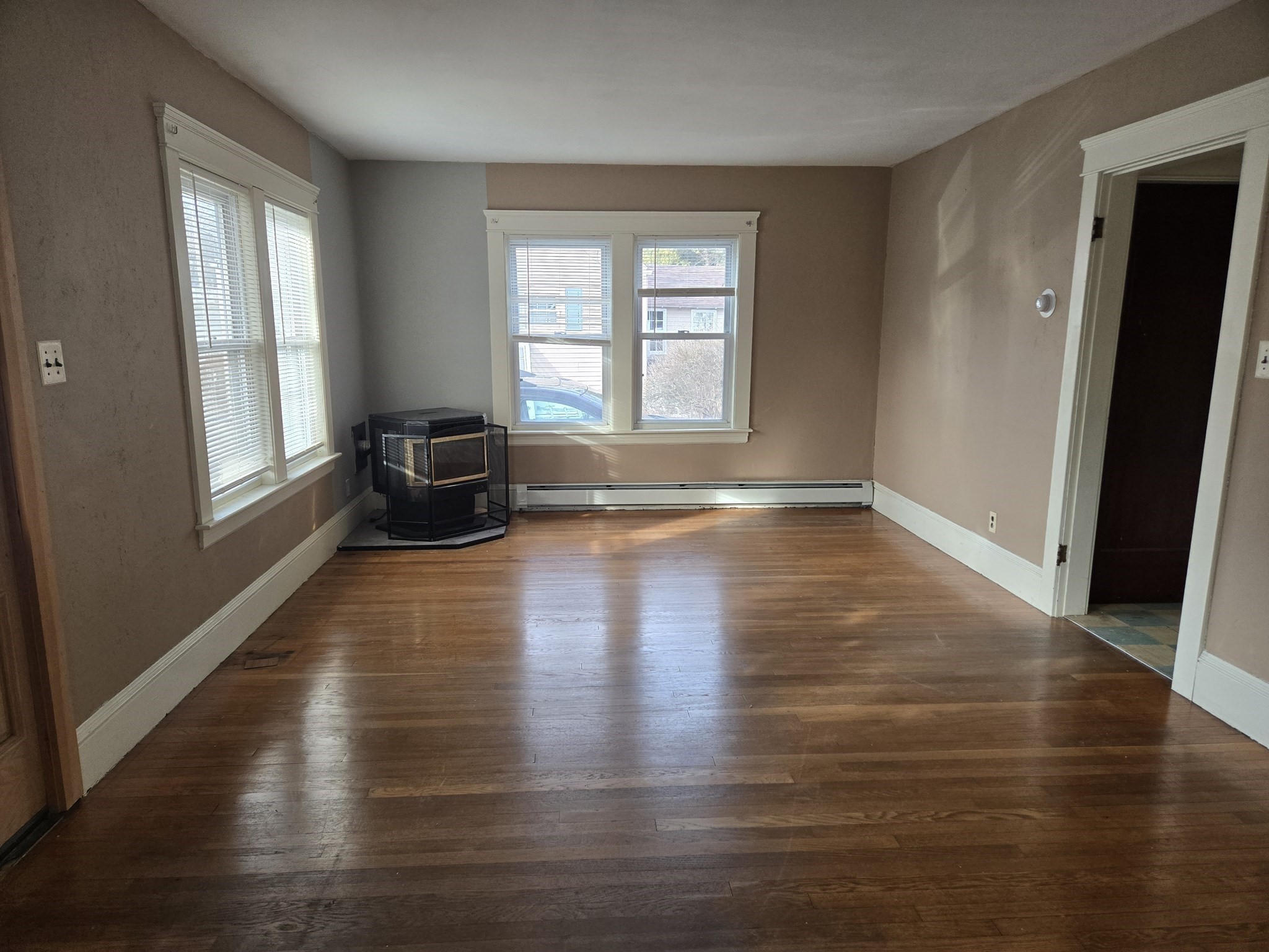 7 Canal St, Millbury, MA 01527 - Image 7