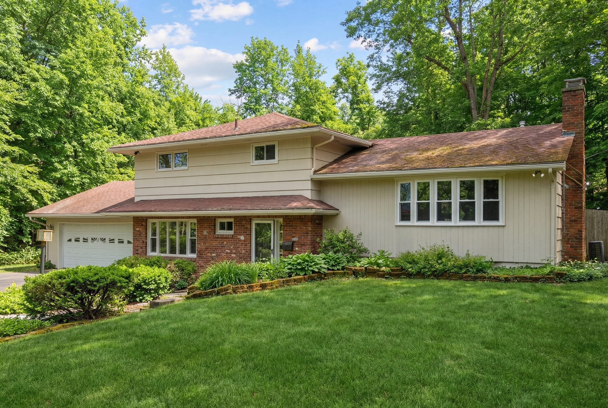 3 Mower St, Paxton, MA 01612