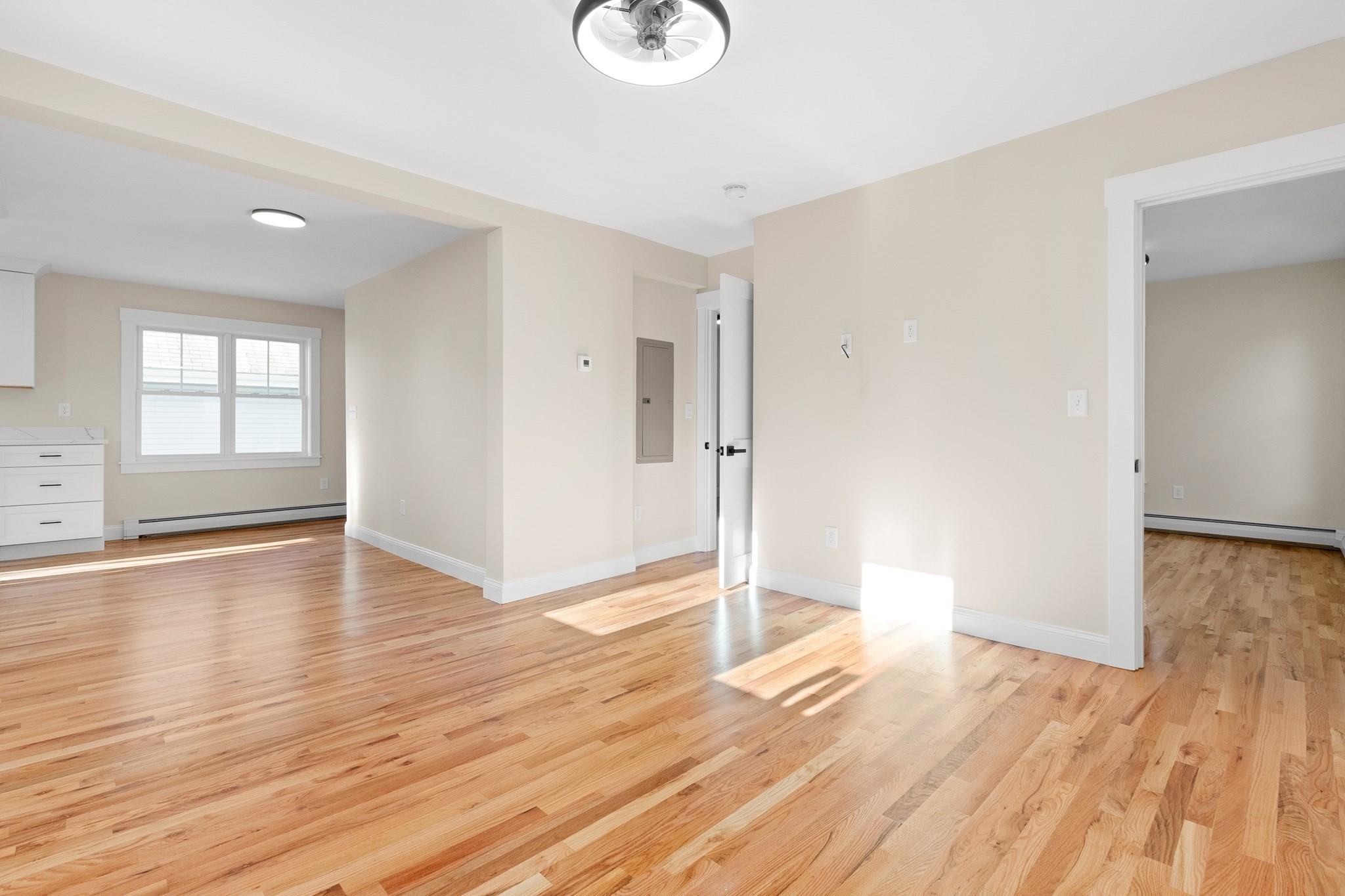 20 Beacon St. Unit 2, Gloucester, MA 01930 - Image 2