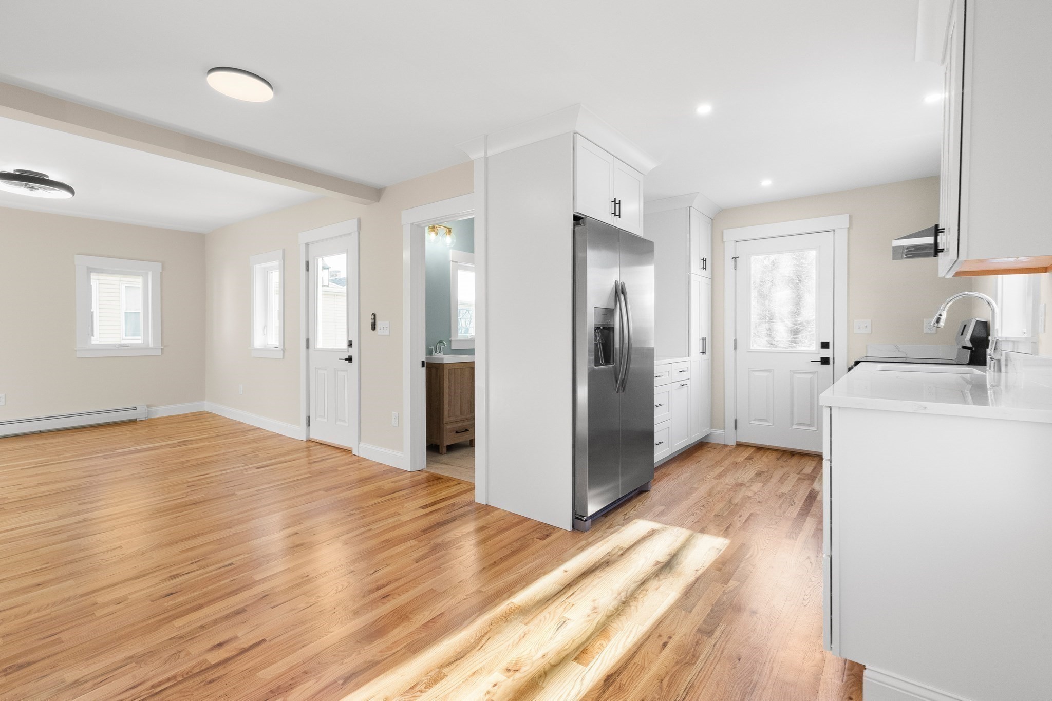 20 Beacon St. Unit 2, Gloucester, MA 01930 - Image 3