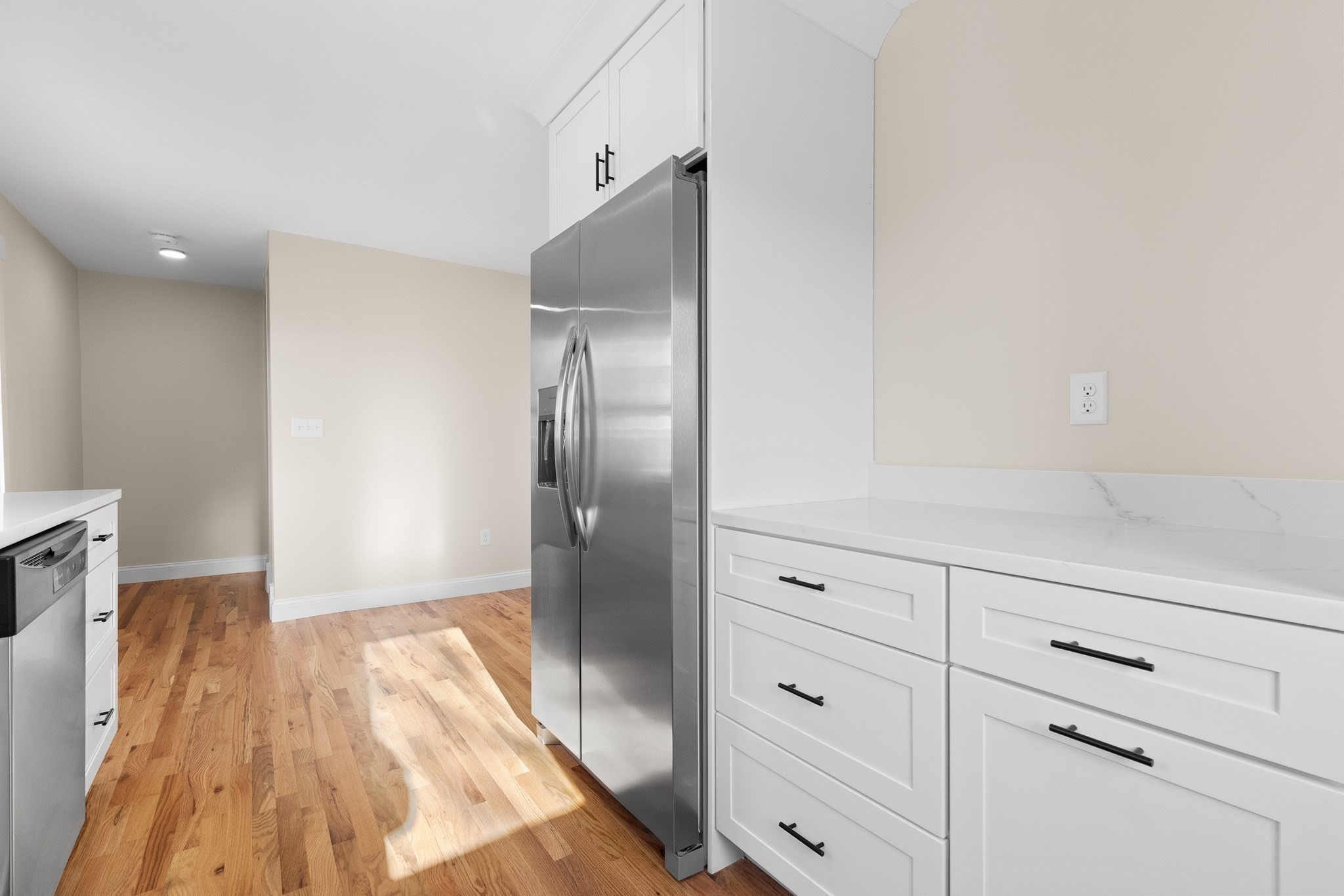 20 Beacon St. Unit 2, Gloucester, MA 01930 - Image 5