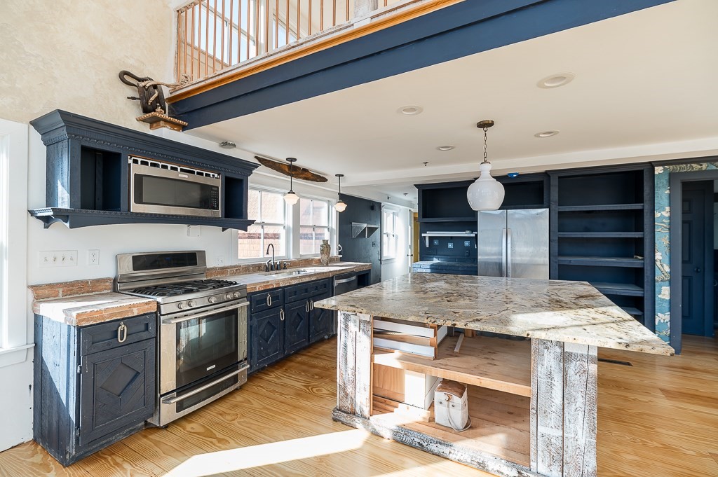 73 Rocky Neck Ave Unit 2, Gloucester, MA 01930 - Image 2