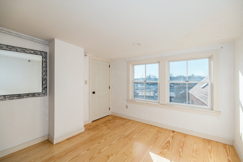 73 Rocky Neck Ave Unit 2, Gloucester, MA 01930 - Image 11