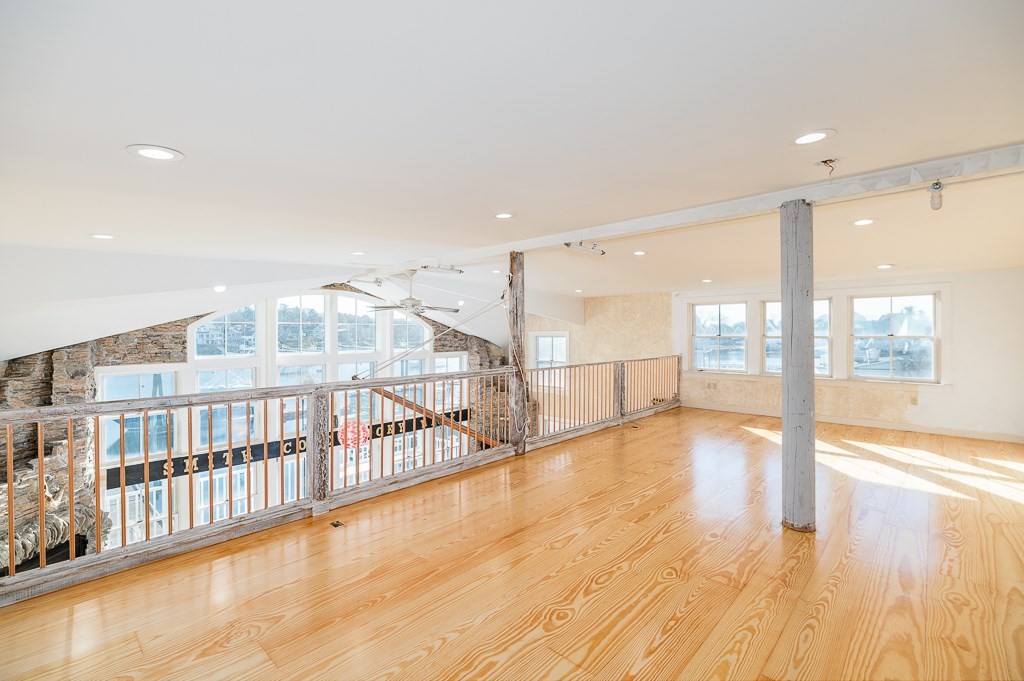73 Rocky Neck Ave Unit 2, Gloucester, MA 01930 - Image 3
