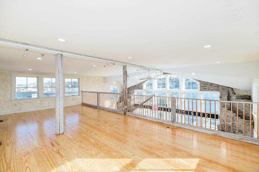 73 Rocky Neck Ave Unit 2, Gloucester, MA 01930 - Image 5