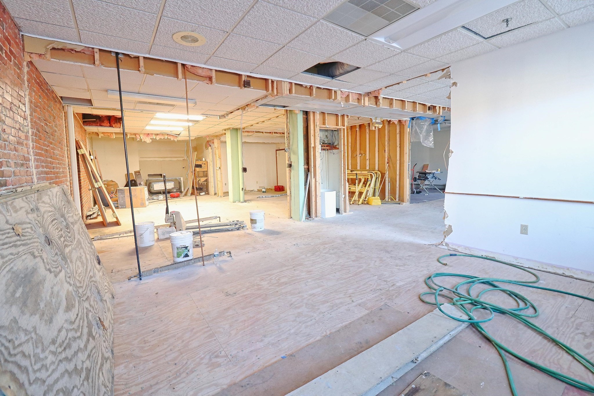 170 Common Street, Lawrence, MA 01840 - Image 16