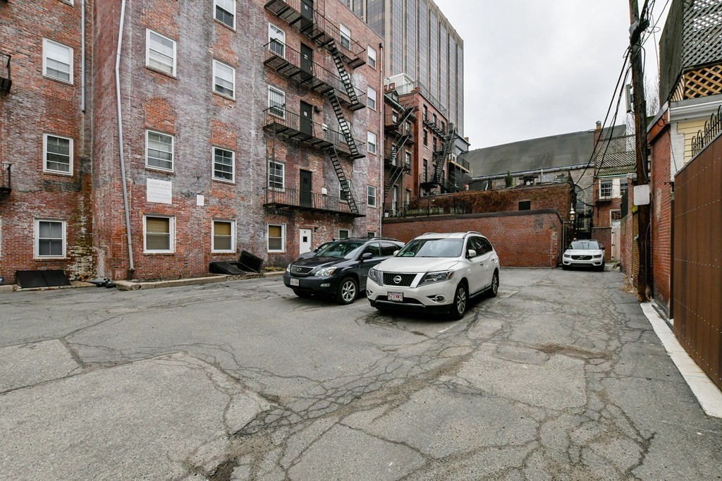 27 Bowdoin St Unit 1B, Beacon Hill, Boston, MA 02114 - Image 19