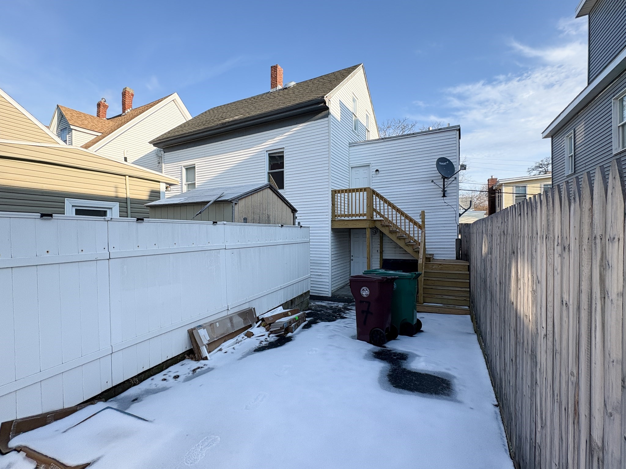 5 Floyd St, Lowell, MA 01852 - Image 2