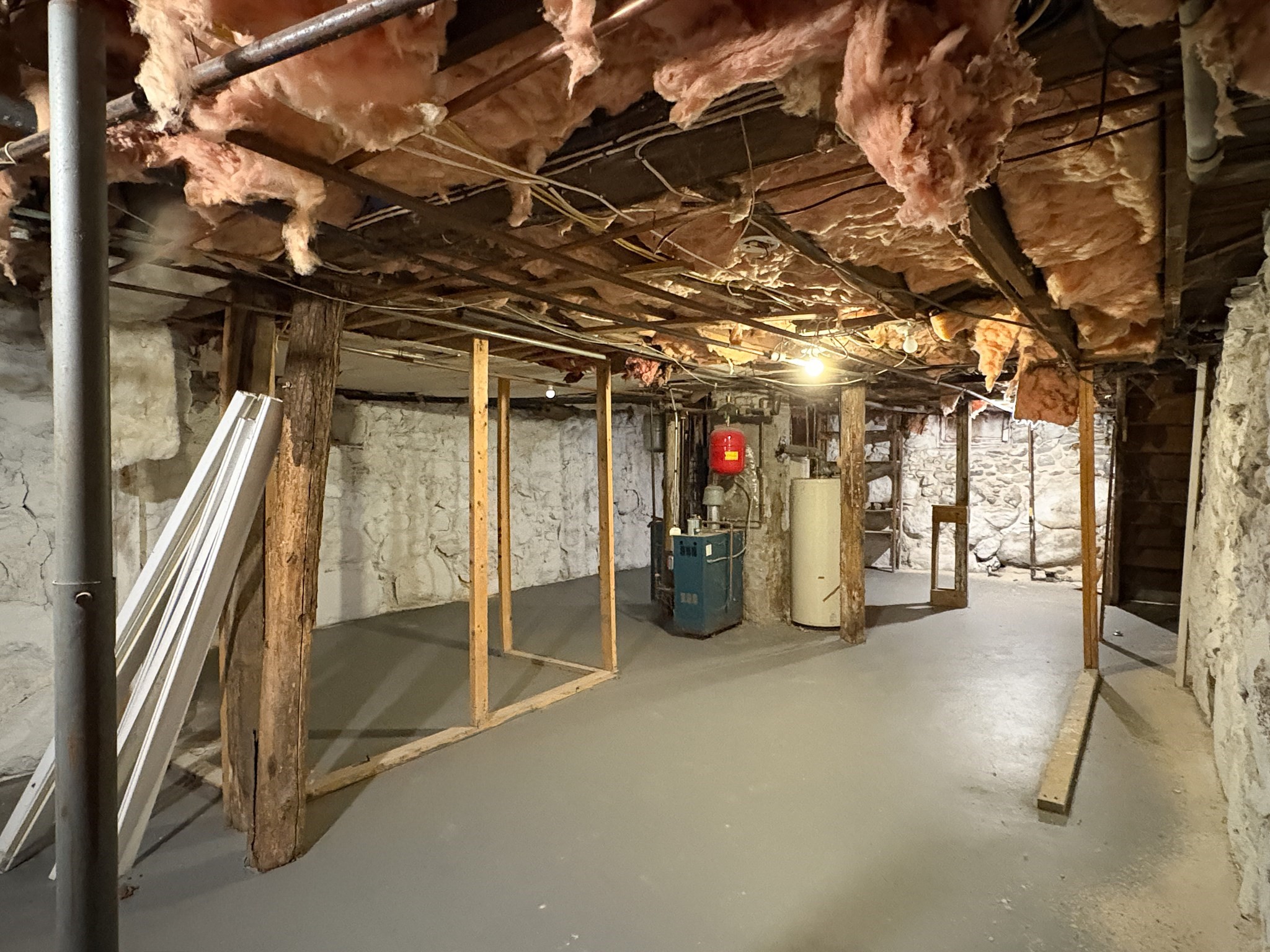 5 Floyd St, Lowell, MA 01852 - Image 35