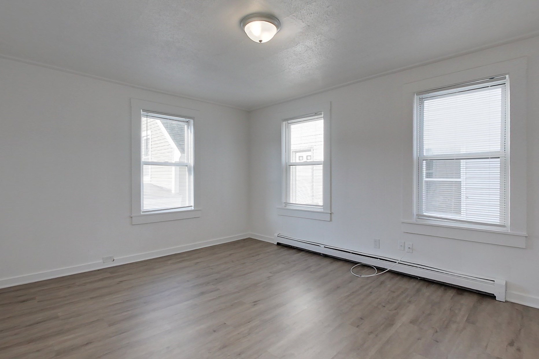 5 Floyd St, Lowell, MA 01852 - Image 9