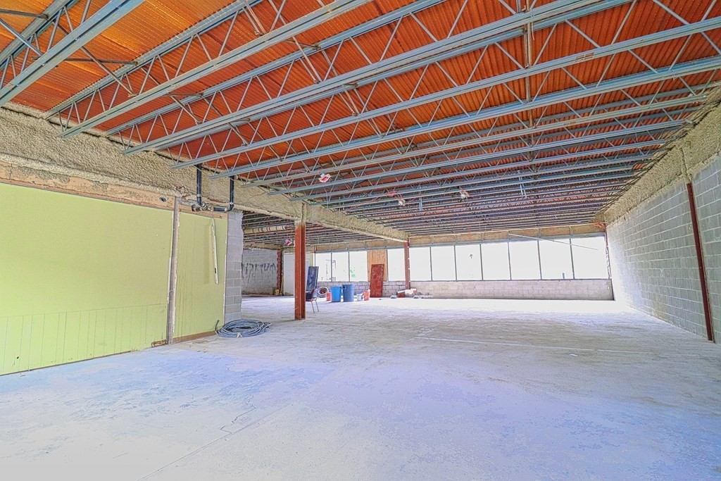 499 Essex Street Unit Right Side, Lawrence, MA 01840 - Image 1