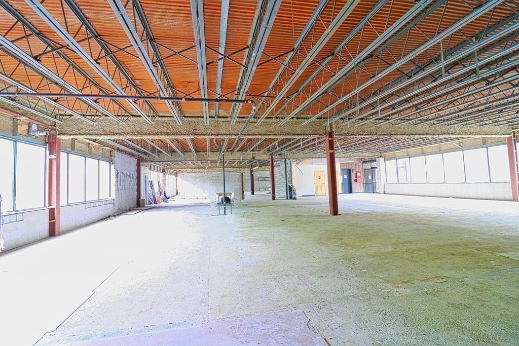 499 Essex Street Unit First Floor, Lawrence, MA 01840 - Image 8