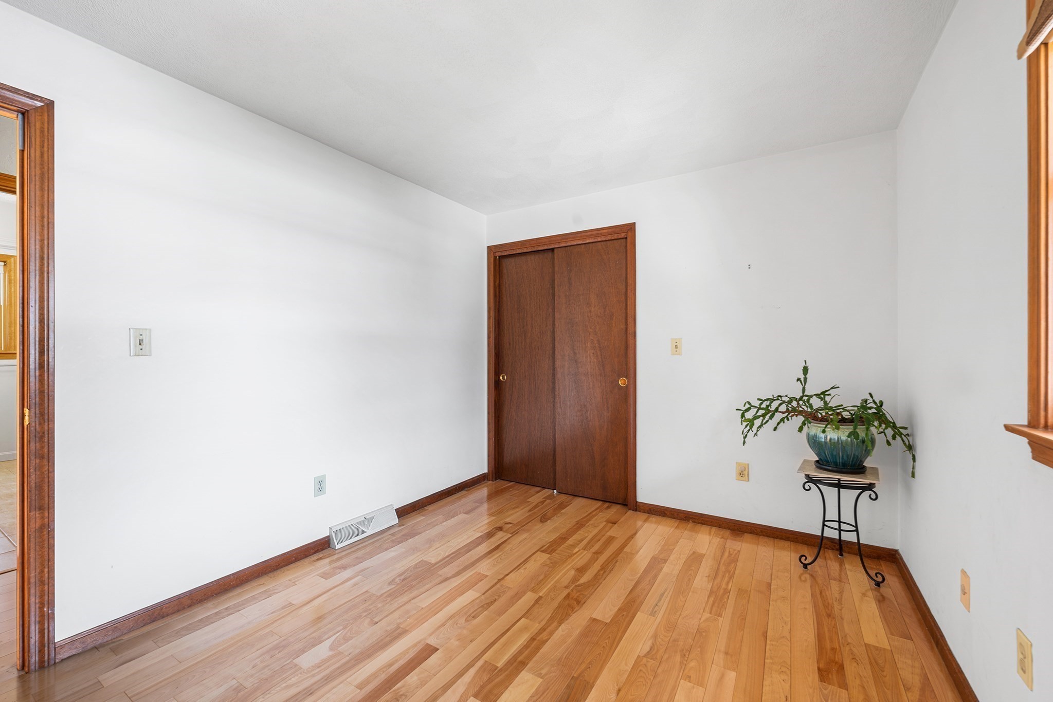 90 Sunnyside Ave, Reading, MA 01867 - Image 24