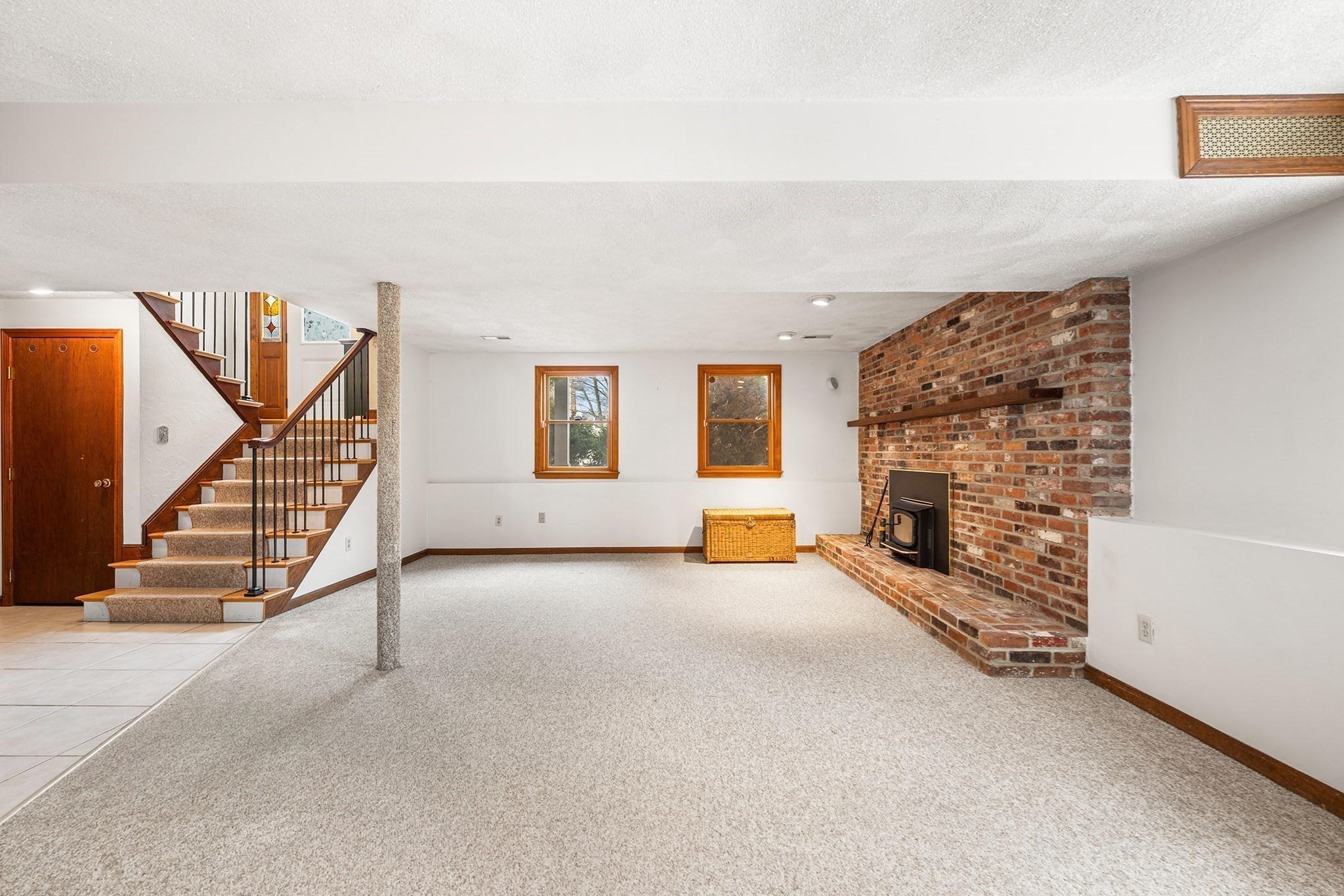 90 Sunnyside Ave, Reading, MA 01867 - Image 29