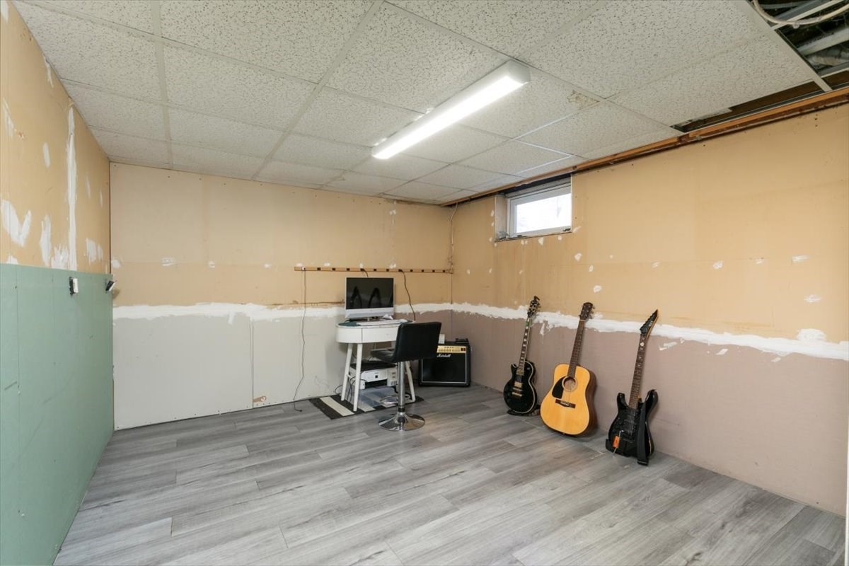 11 Andover St, Danvers, MA 01923 - Image 31