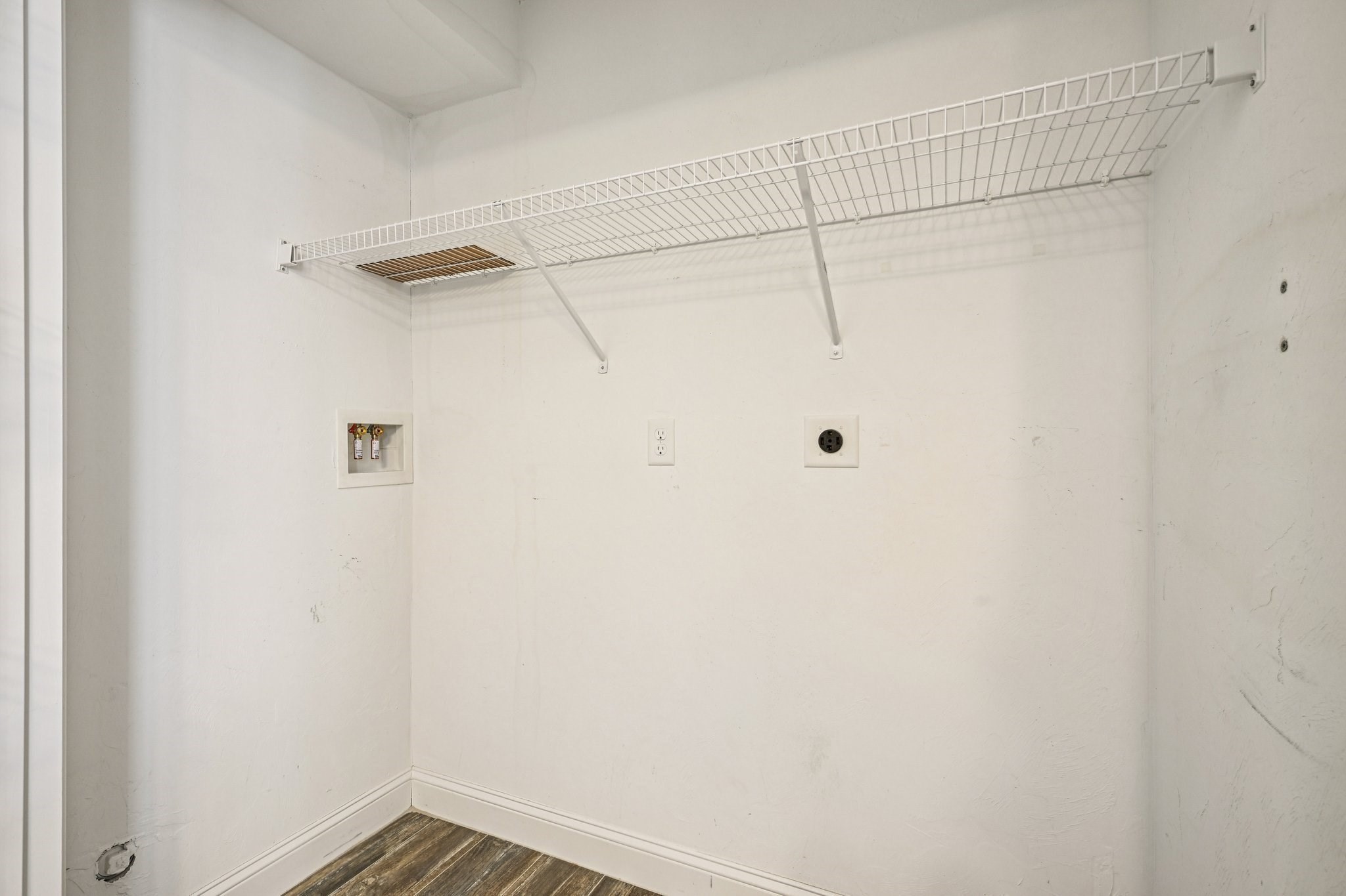 16 Rockingham Drive Unit 131, Tewksbury, MA 01876 - Image 18