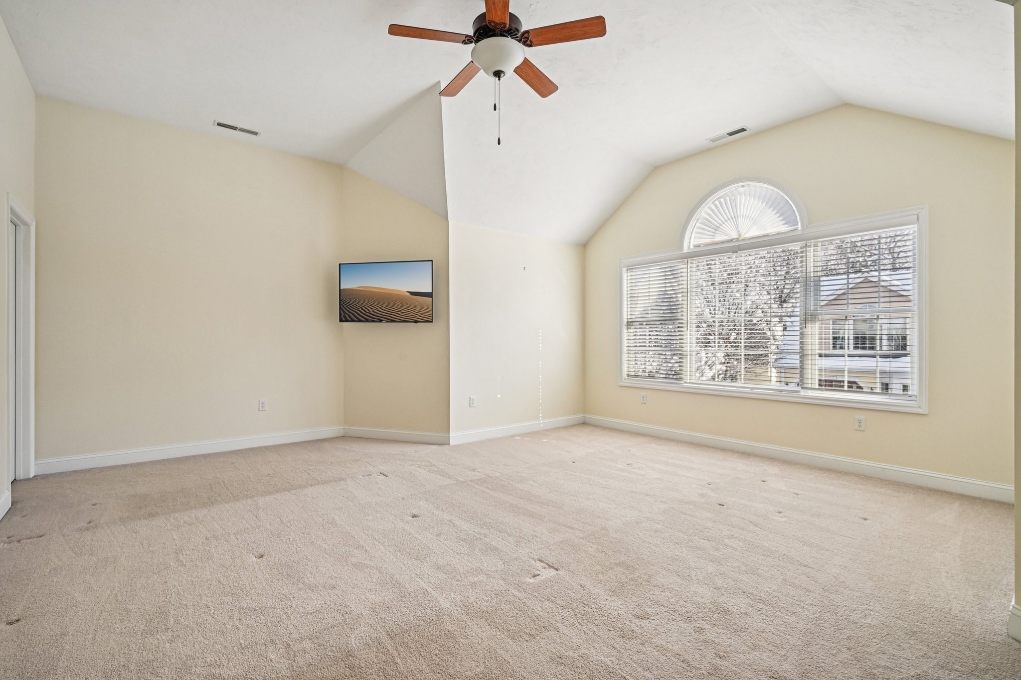 16 Rockingham Drive Unit 131, Tewksbury, MA 01876 - Image 19