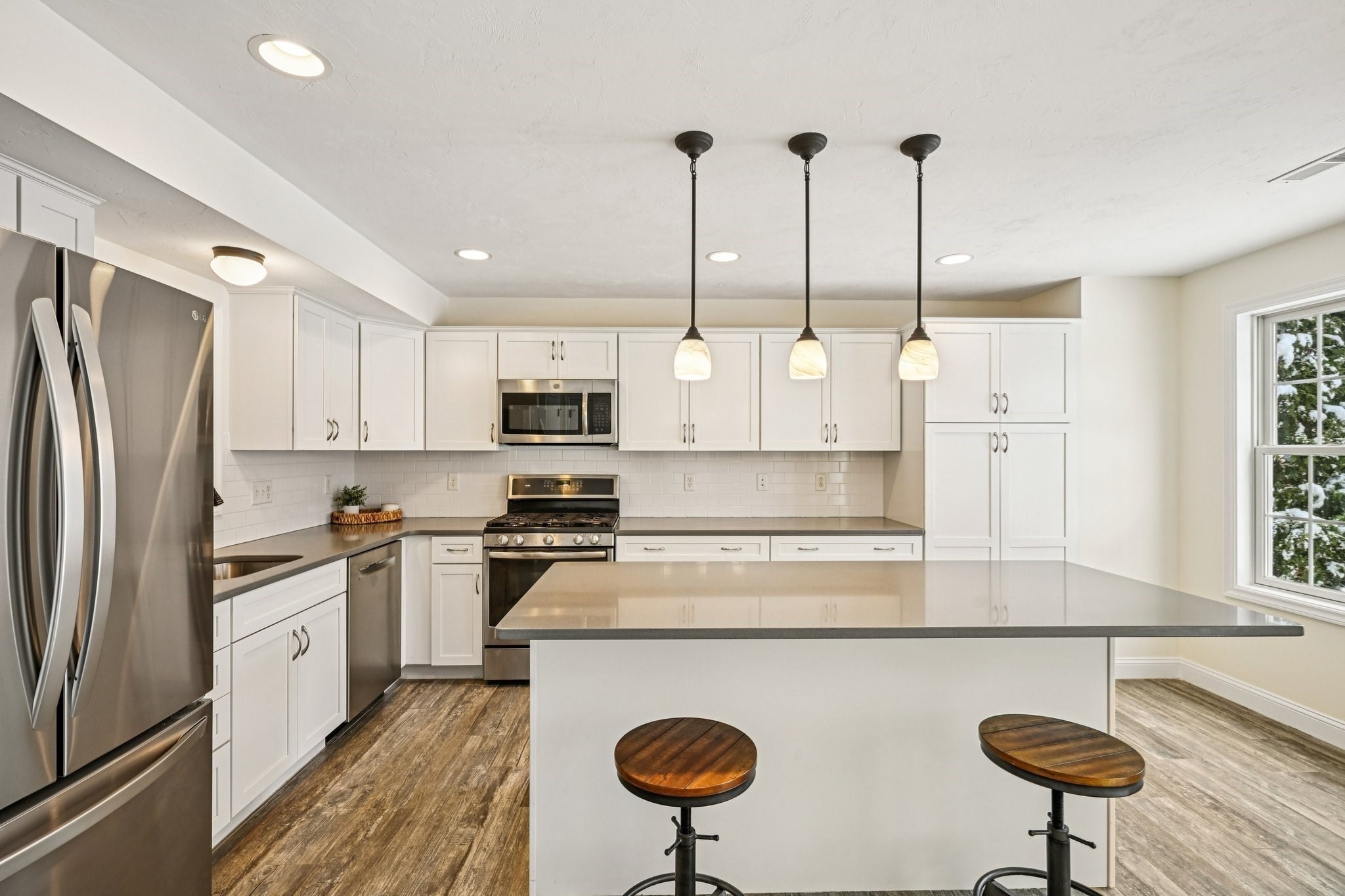 16 Rockingham Drive Unit 131, Tewksbury, MA 01876 - Image 8