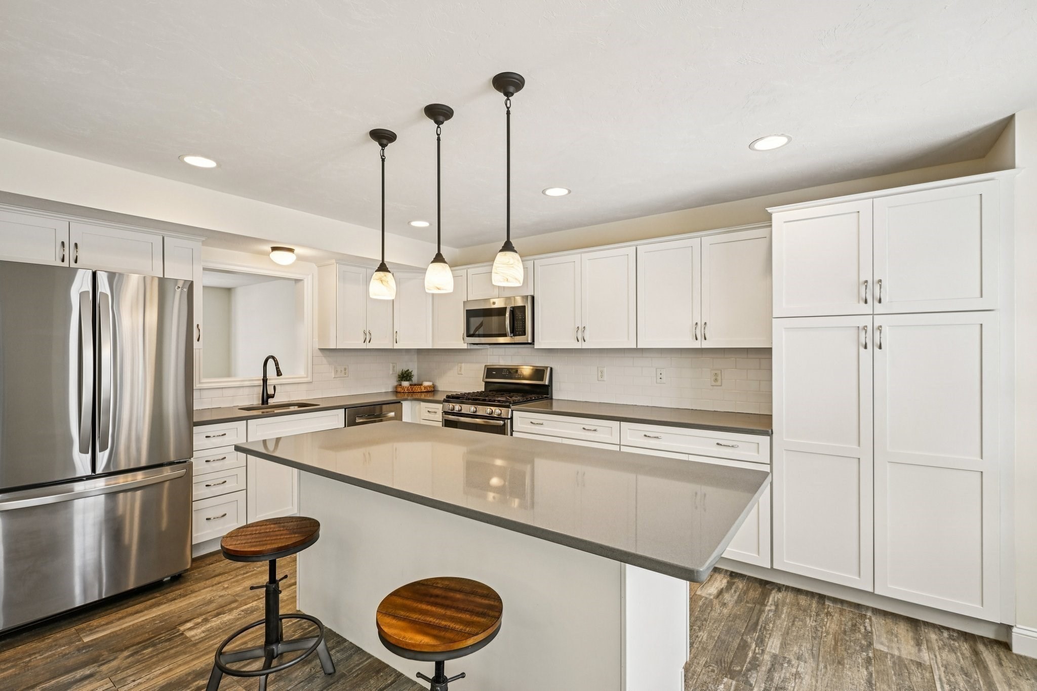 16 Rockingham Drive Unit 131, Tewksbury, MA 01876 - Image 10