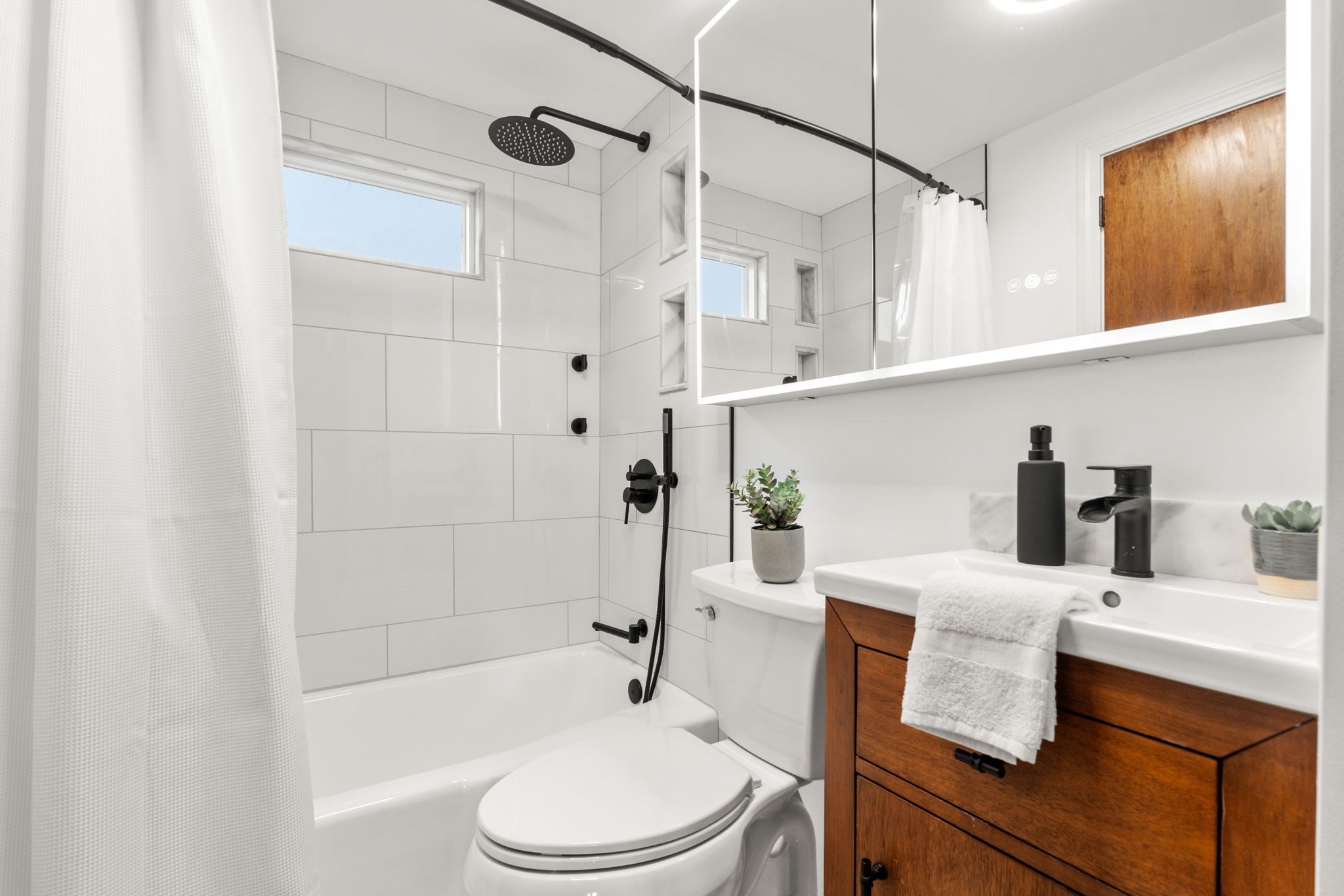 85 Winthrop Rd, Chelsea, MA 02150 - Image 9