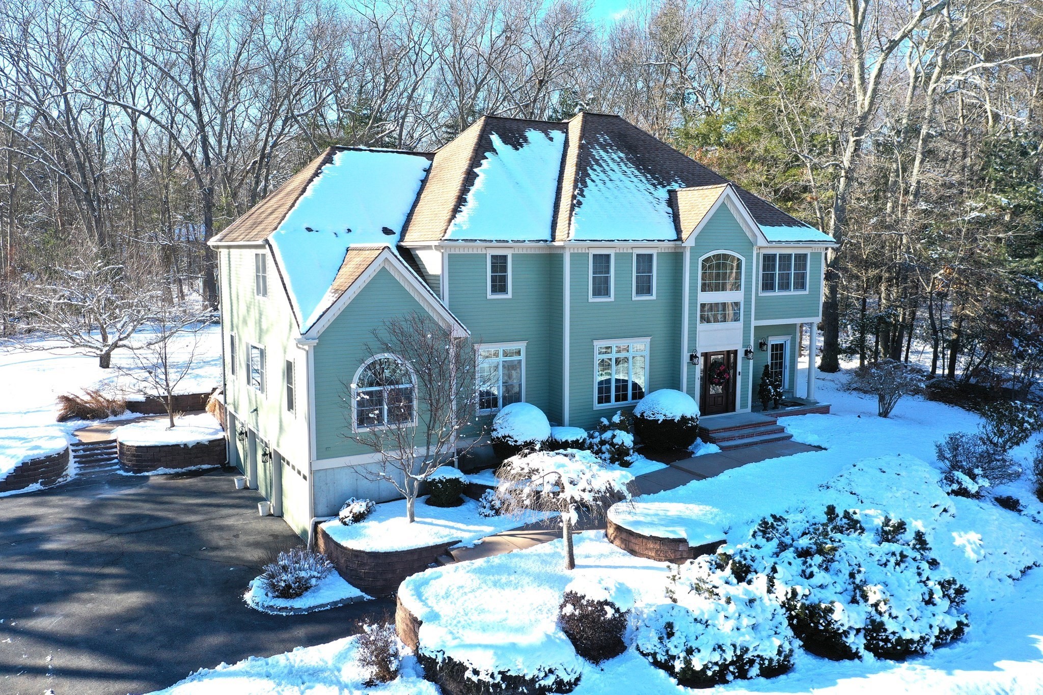 26 Dover Drive, Walpole, MA 02081