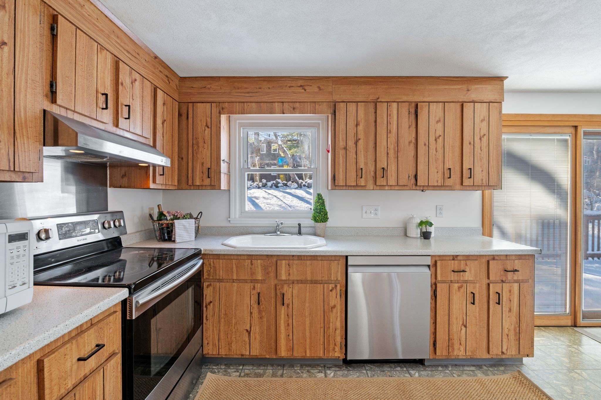 70 Maverick Street, Marblehead, MA 01945 - Image 15