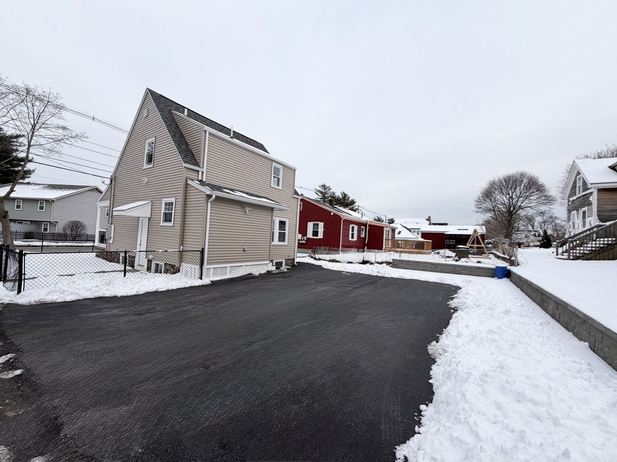 406 Chestnut St, Lynn, MA 01902