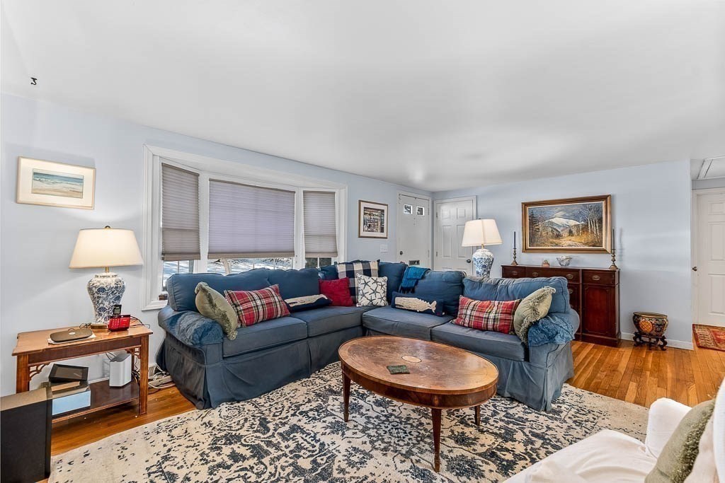 21 Spinning Brook Rd, Yarmouth, MA 02664 - Image 4