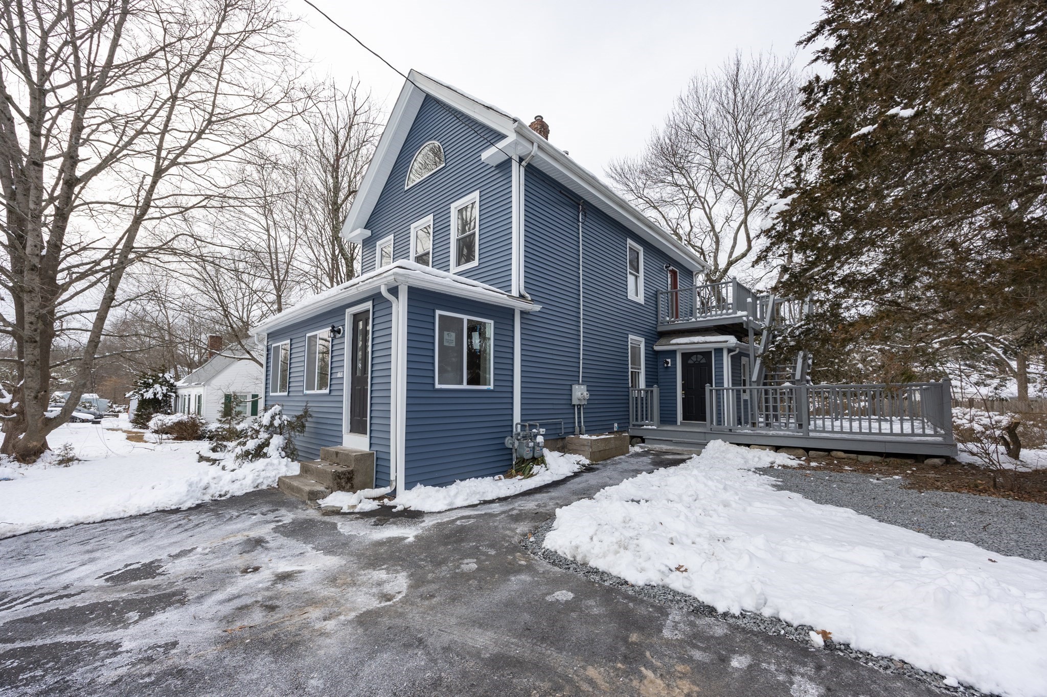 153 West St, Randolph, MA 02368