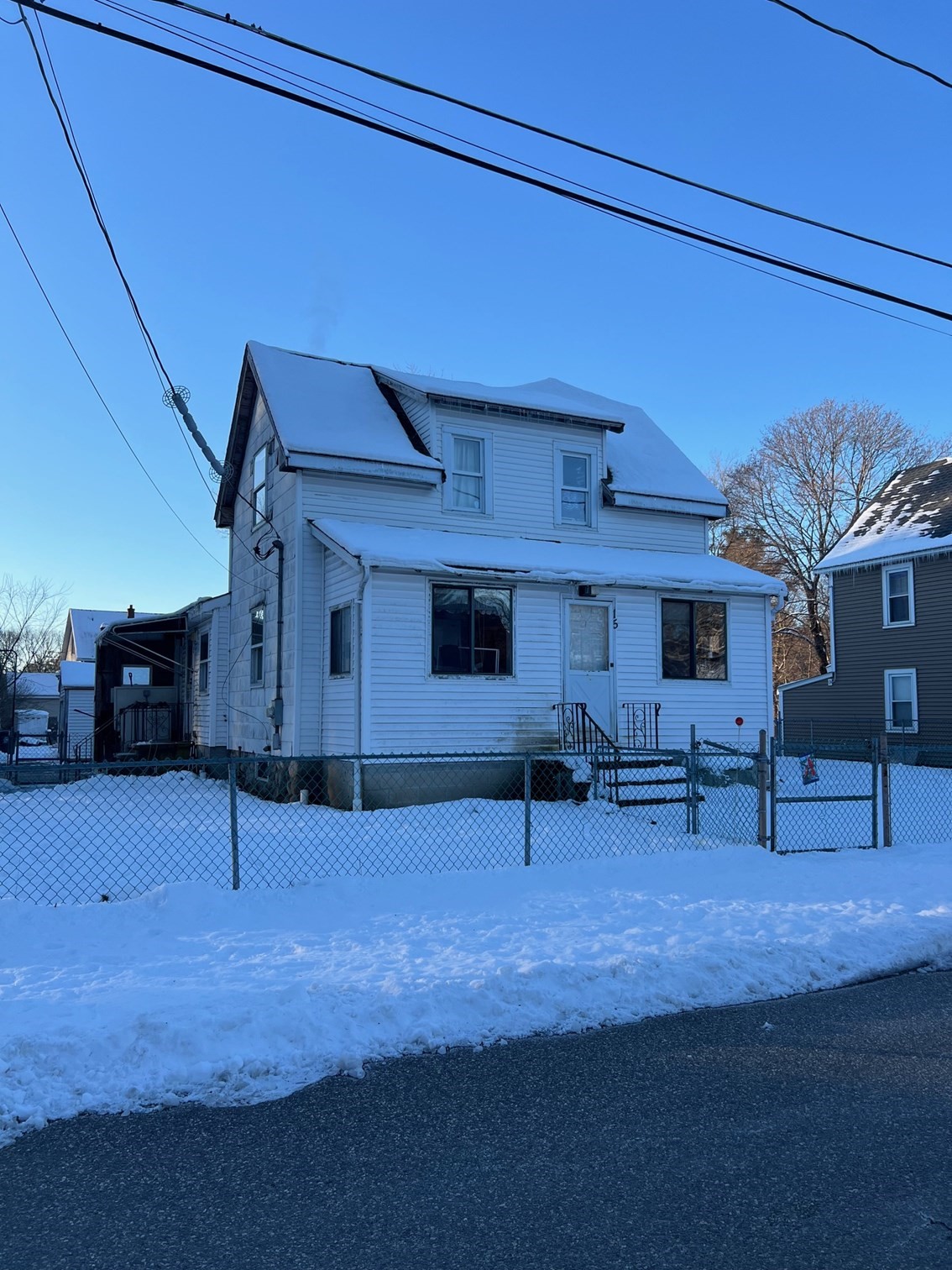 15 Mystic Avenue, Wilmington, MA 01887