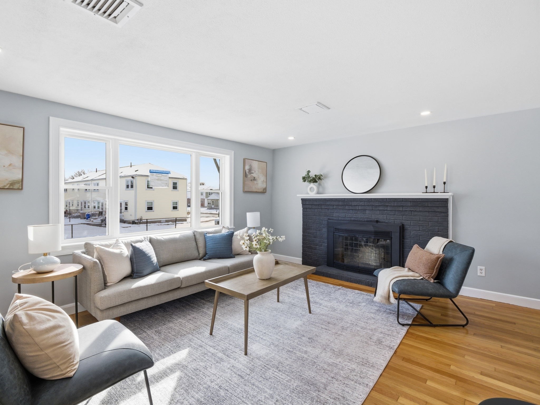 12 Holloway St, Malden, MA 02148 - Image 2