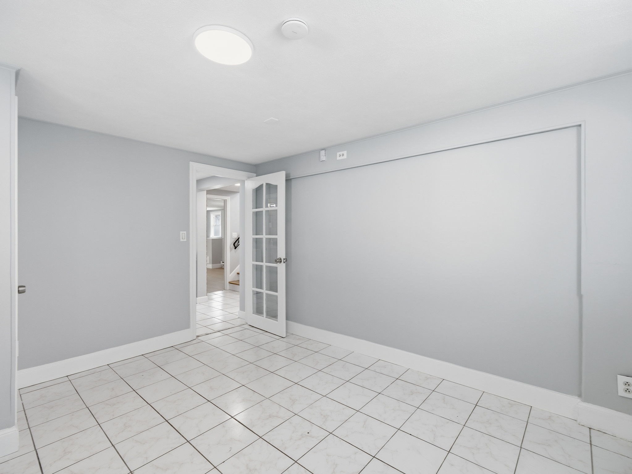 12 Holloway St, Malden, MA 02148 - Image 26