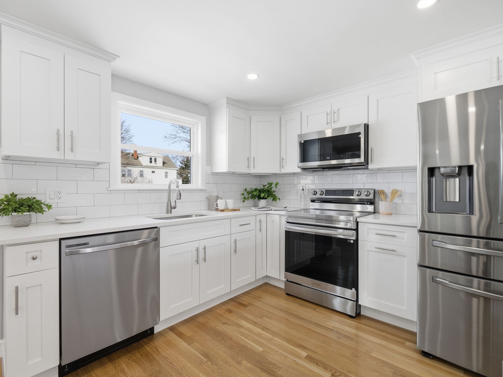 12 Holloway St, Malden, MA 02148 - Image 7