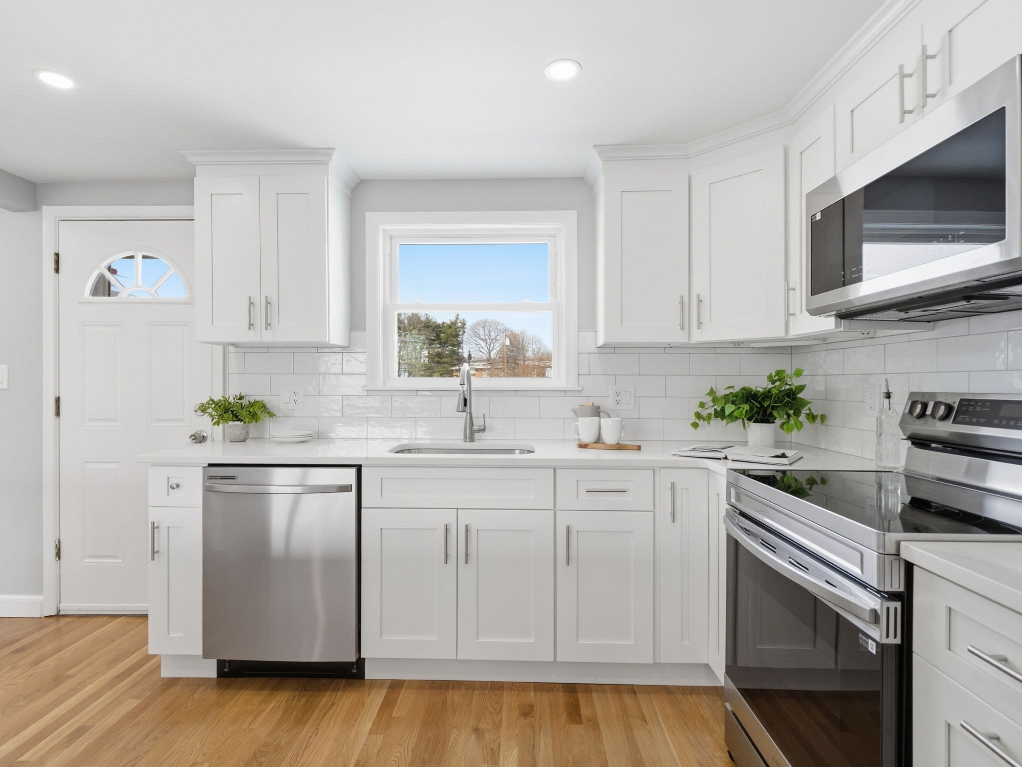 12 Holloway St, Malden, MA 02148 - Image 9