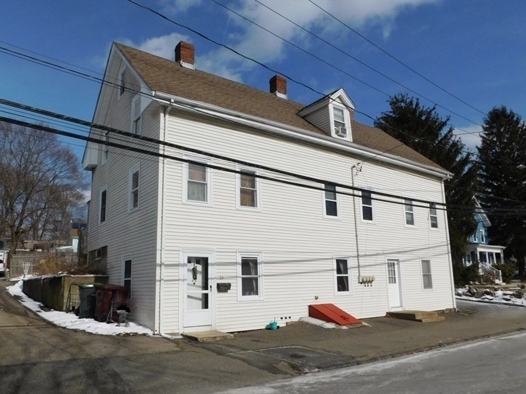 4 Mount Hope St, Dedham, MA 02026