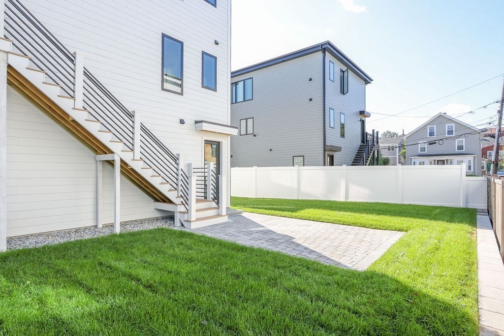 31 Hall St Unit 2, Waltham, MA 02453 - Image 23