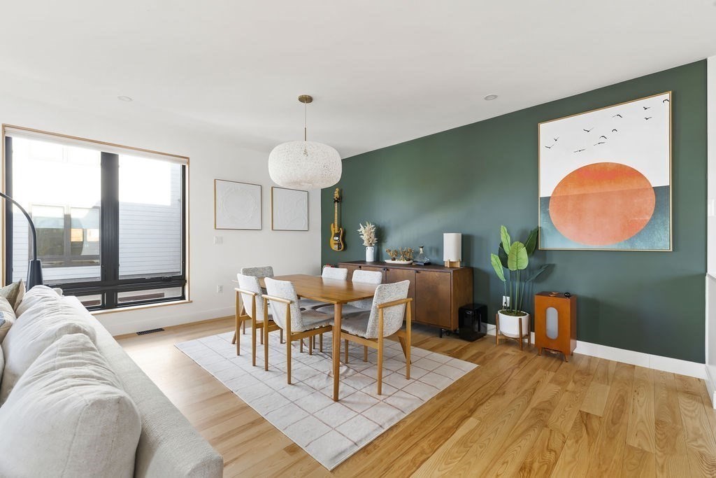 31 Hall St Unit 2, Waltham, MA 02453 - Image 4