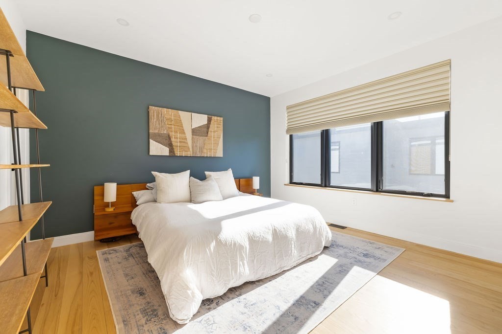 31 Hall St Unit 2, Waltham, MA 02453 - Image 9